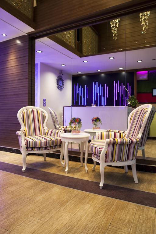 Eleven Avenue Suites Bangkok Exteriér fotografie