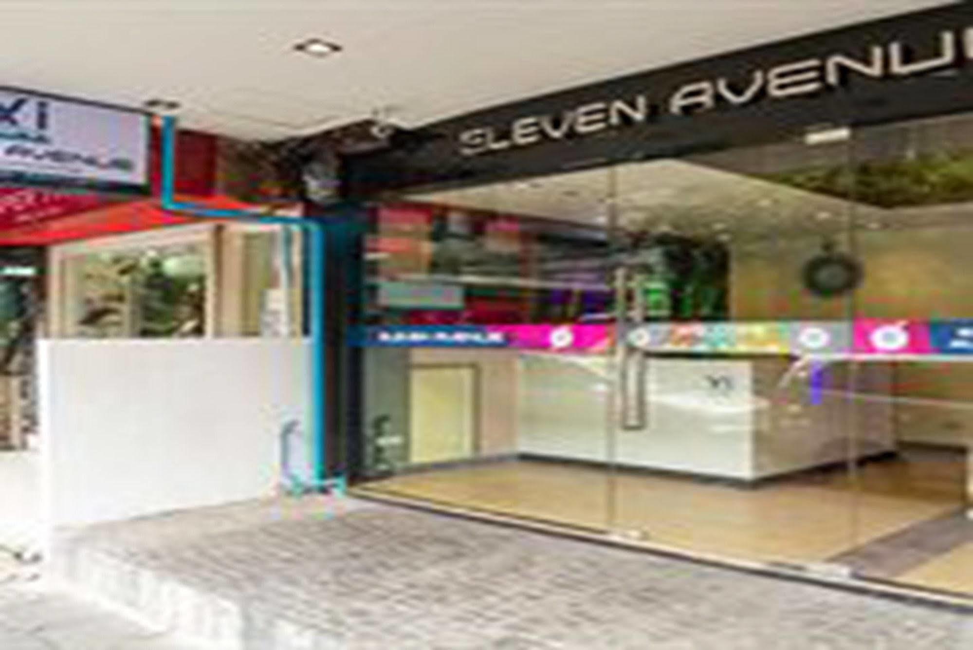 Eleven Avenue Suites Bangkok Exteriér fotografie